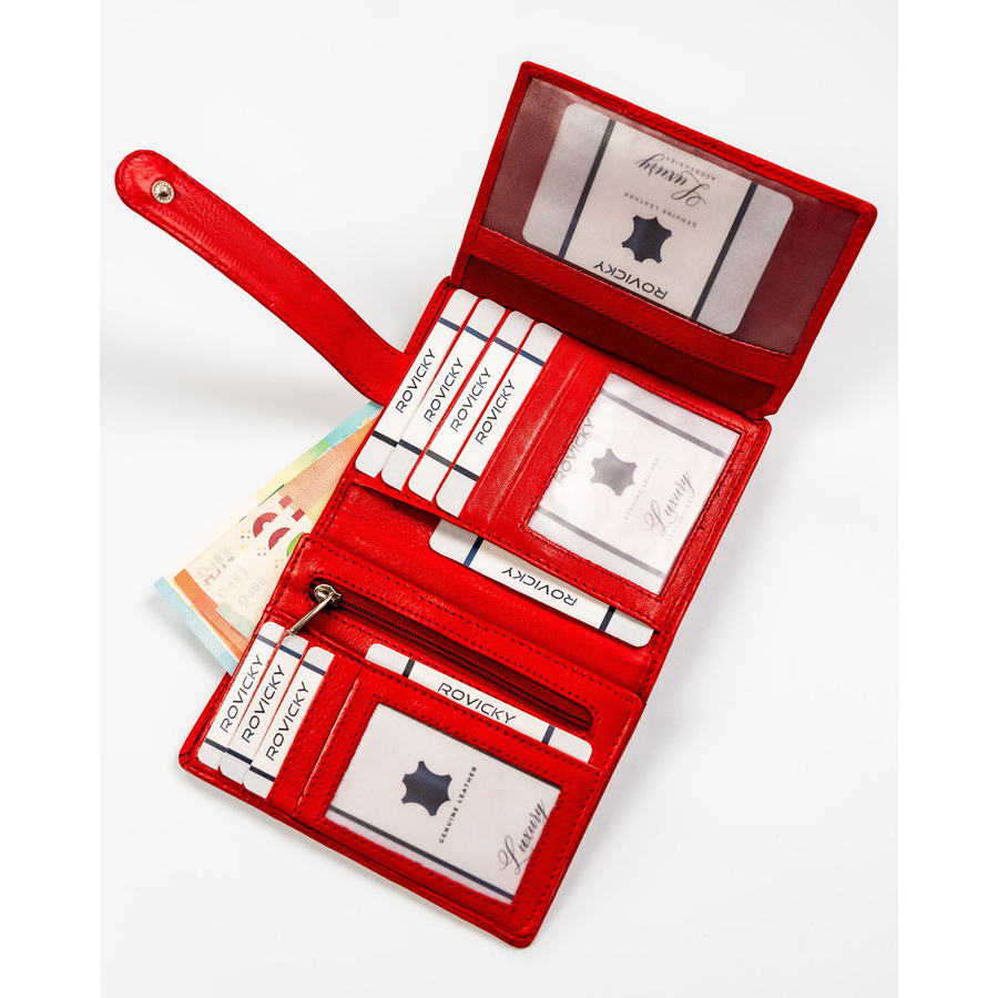 Zgrabny portfel damski na zatrzask wykonany ze skóry naturalnej w czerwonym kolorze - Rovicky