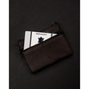 Etui ze skóry naturalnej w ciemno brązowym kolorze z kieszonkami na suwak