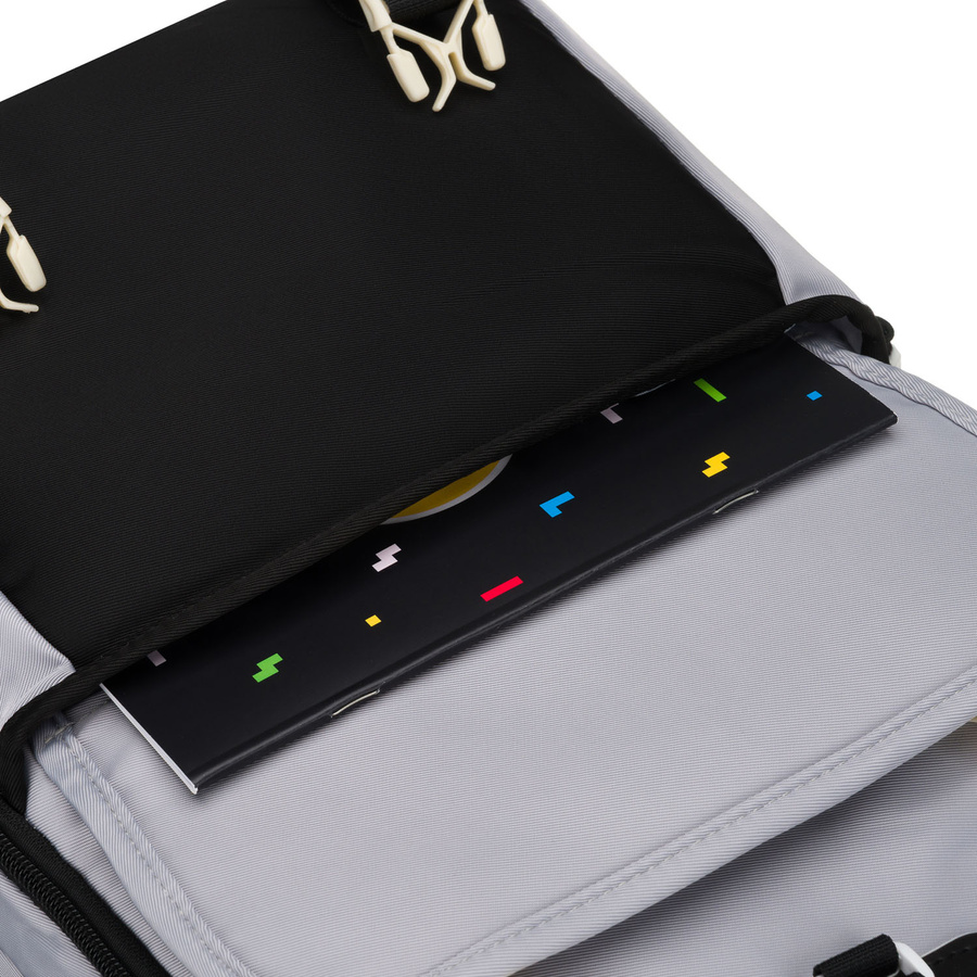 Szaro-czarny plecak szkolny z poliestru z dodatkową saszetką - Peterson