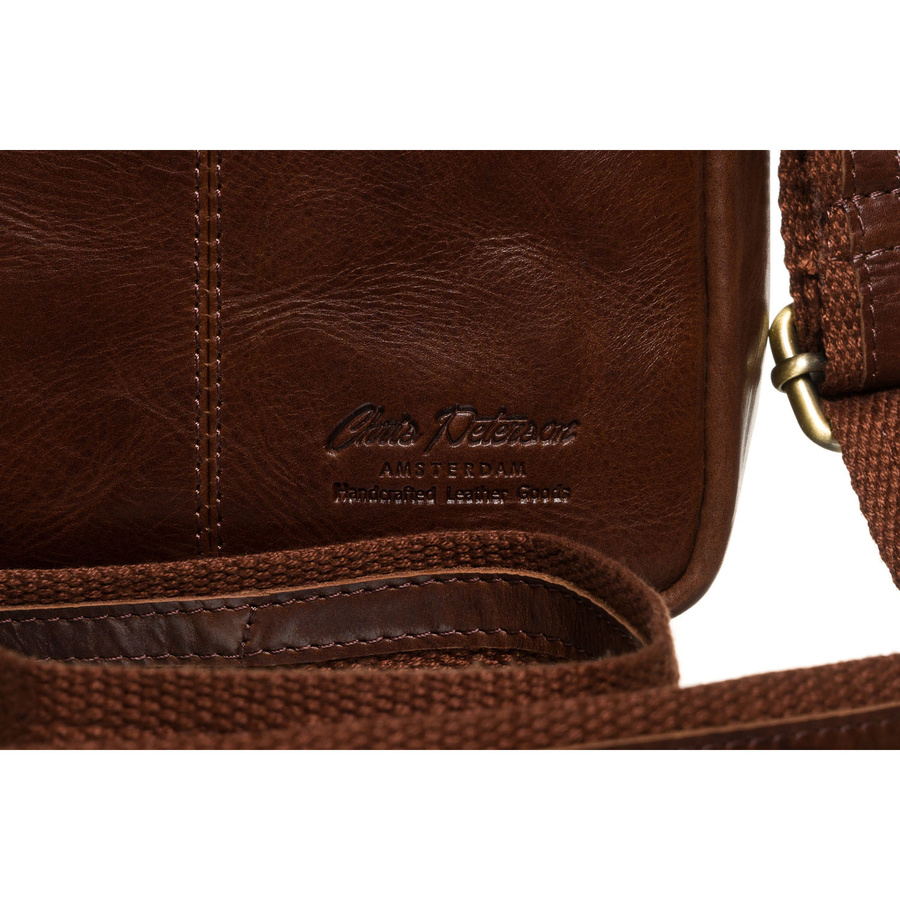 Brązowa torba męska ze skóry naturalnej z saszetką w zestawie - Peterson