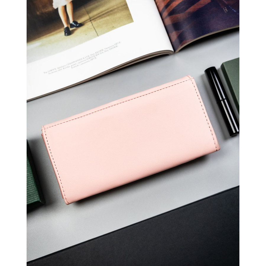 Różowy, duży portfel damski ze skóry ekologicznej z kieszonką zewnętrzną, zamykany na zatrzask - 4U Cavaldi