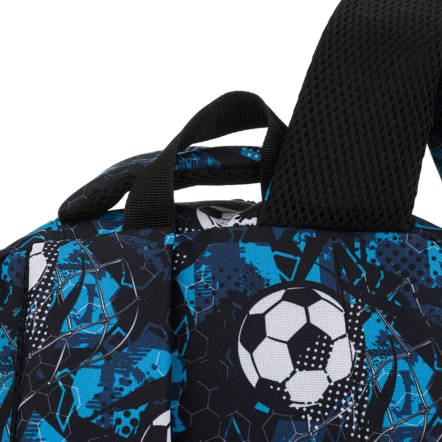 Szkolny tornister z poliestru pokryty wzorem w piłkę nożną - Peterson