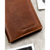 Pionowy, jasnobrązowy portfel męski ze skóry naturalnej wyposażony w system RFID - Peterson