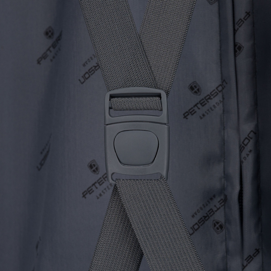 Czarna, średnia walizka z polipropylenu z obrotowymi kółkami - Peterson