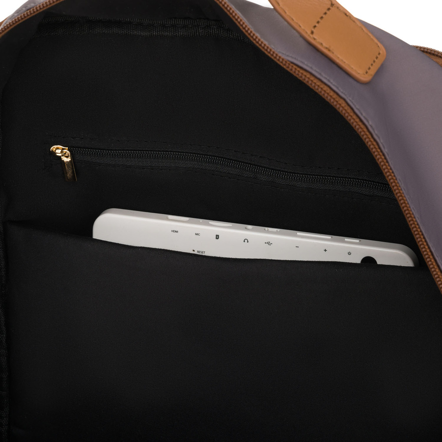 Plecak damski w szarym kolorze, zawieszony na regulowanych szelkach i zamykany suwakiem - Peterson