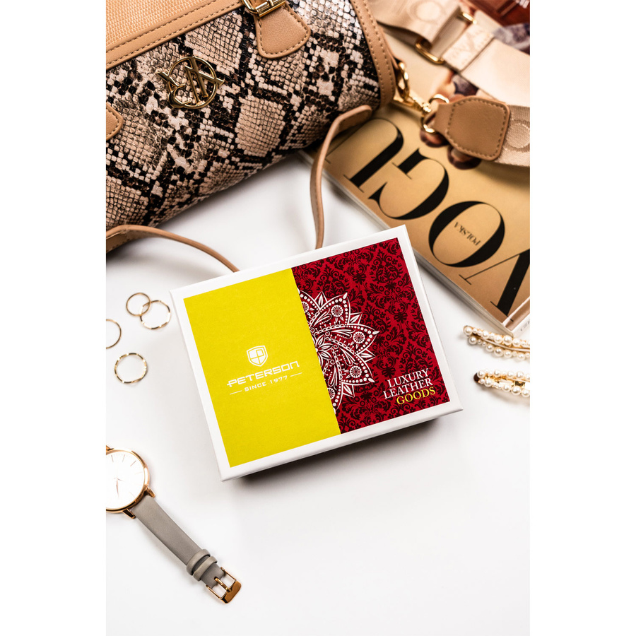 Skórzany portfel damski z suwakiem - Peterson