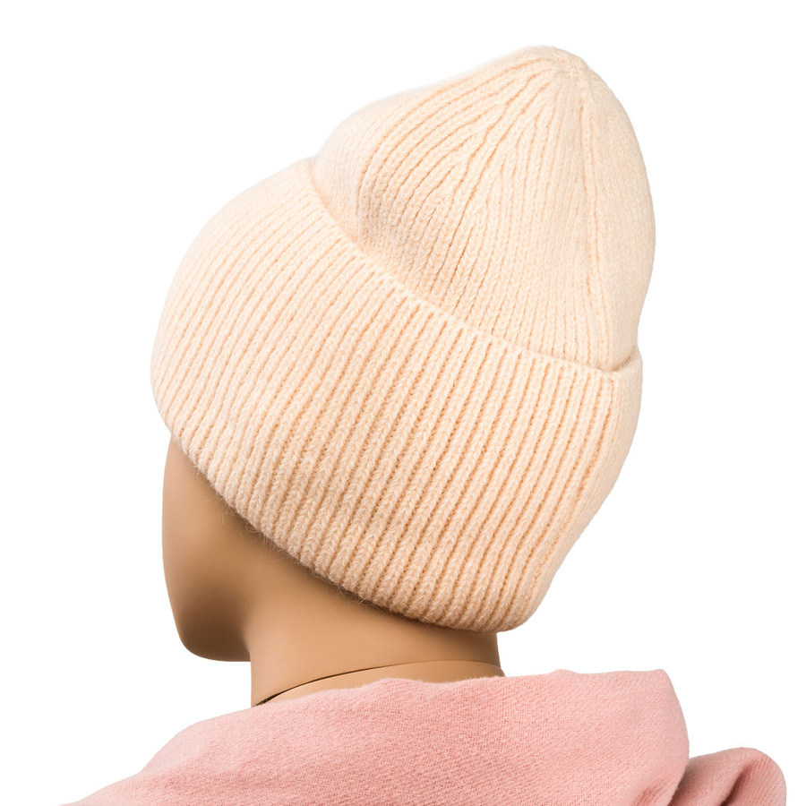 Beżowa zimowa czapka damska beanie w uniwersalnym rozmiarze z logo marki - Peterson