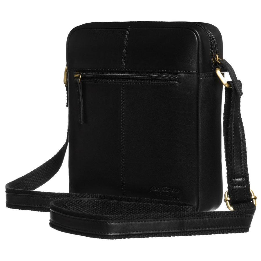 Jednokomorowa listonoszka męska ze skóry naturalnej w czarnym kolorze - Peterson