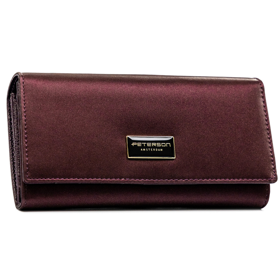 Portfel damski ze skóry naturalnej i ekologicznej w fioletowym kolorze zamykany zatrzaskiem - Peterson