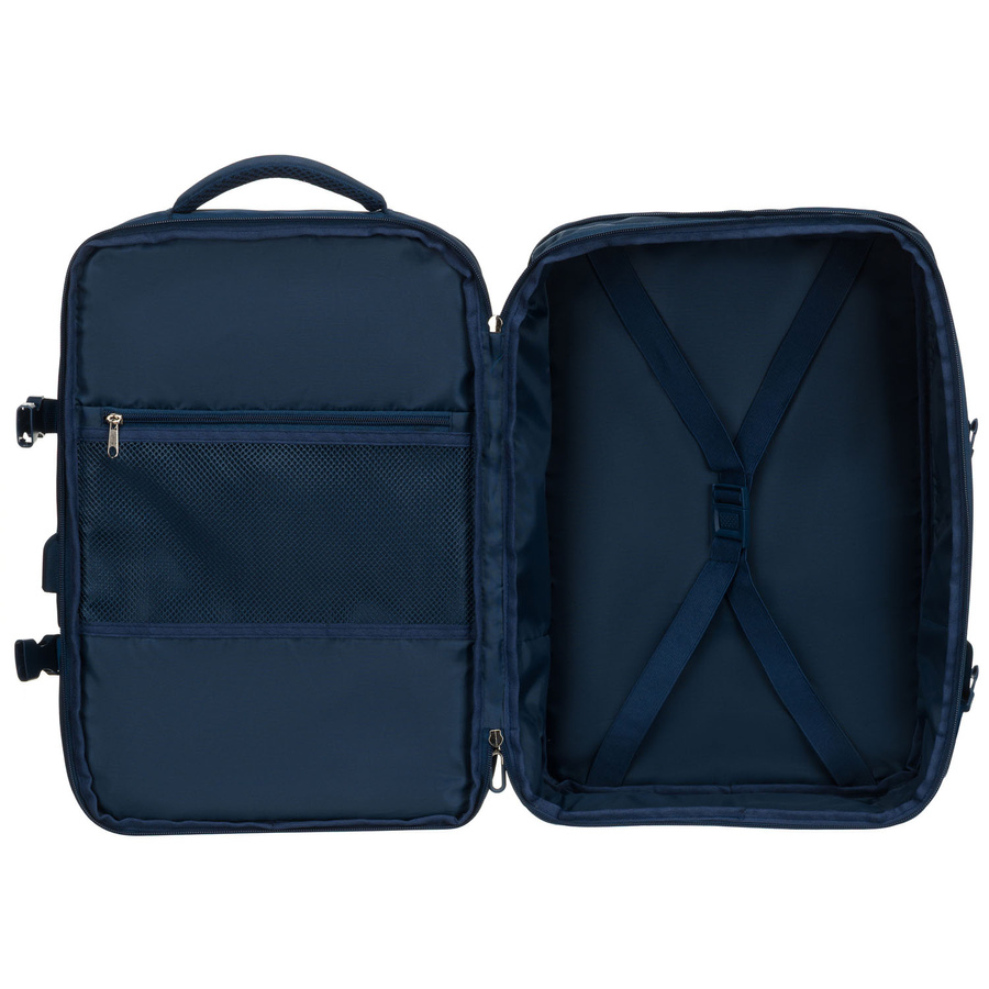 Plecak podróżny wykonany z cordury w granatowym kolorze, wyposażony w port USB - Peterson