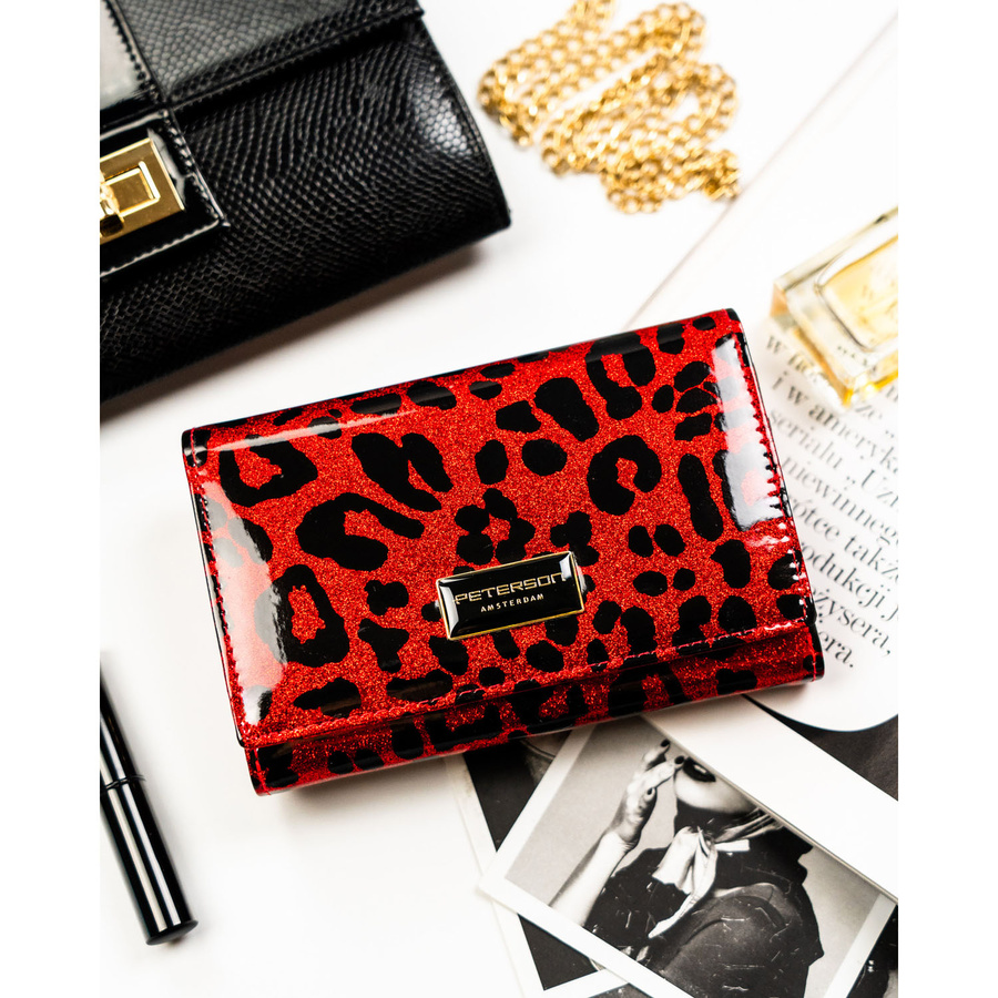 Portfel damski ze skóry ekologicznej i naturalnej w czerwonym kolorze z kieszenią zewnętrzną - Peterson