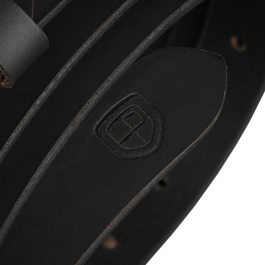 Skórzany pasek damski w czarnym kolorze ze złotą, klasyczną klamrą - Peterson