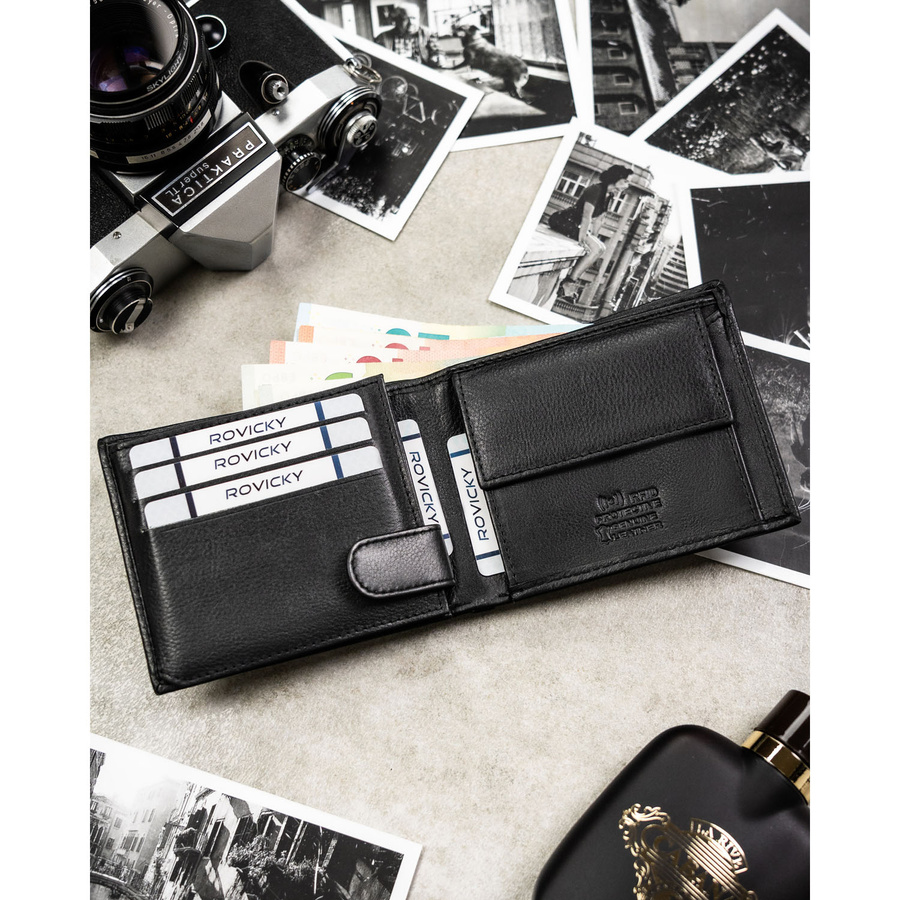 Duży, czarny portfel męski ze skóry naturalnej wyposażony w system RFID - Rovicky