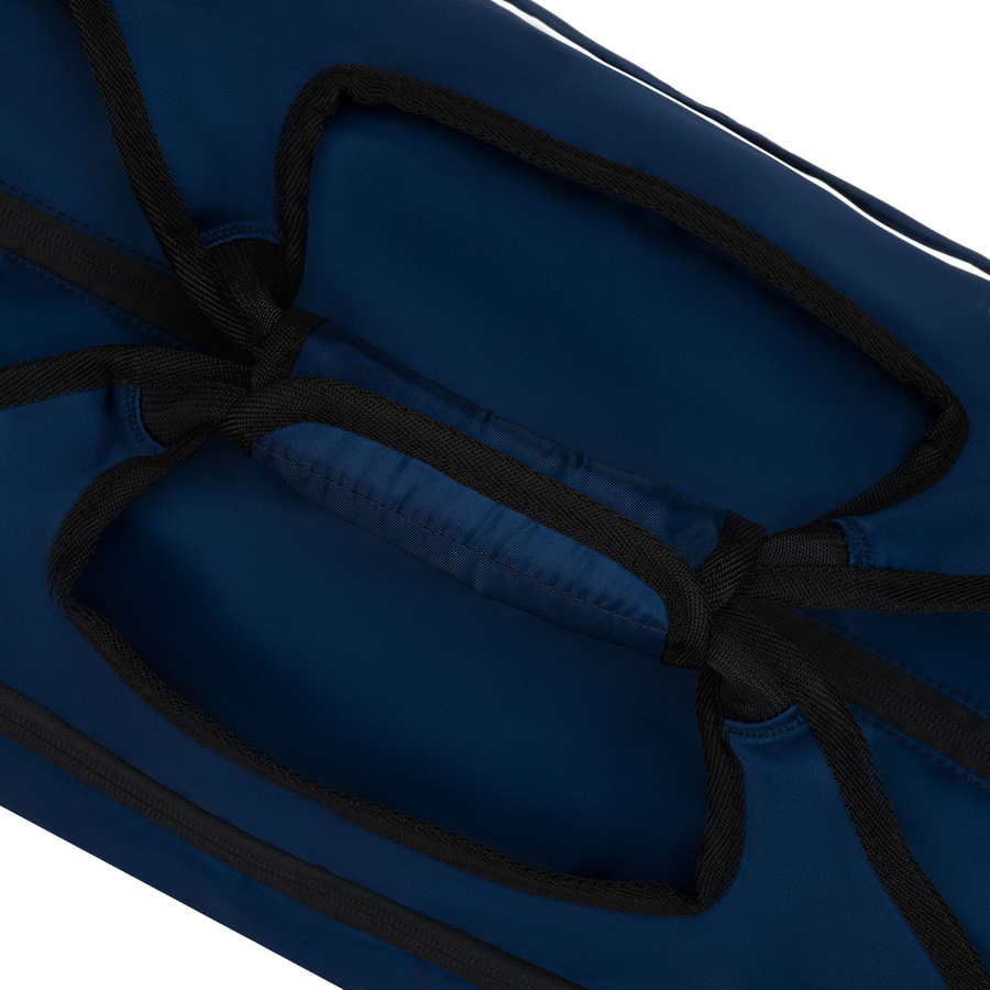 Czarnogranatowa, sportowa torba podróżna na ramię z dopinanym paskiem - Peterson