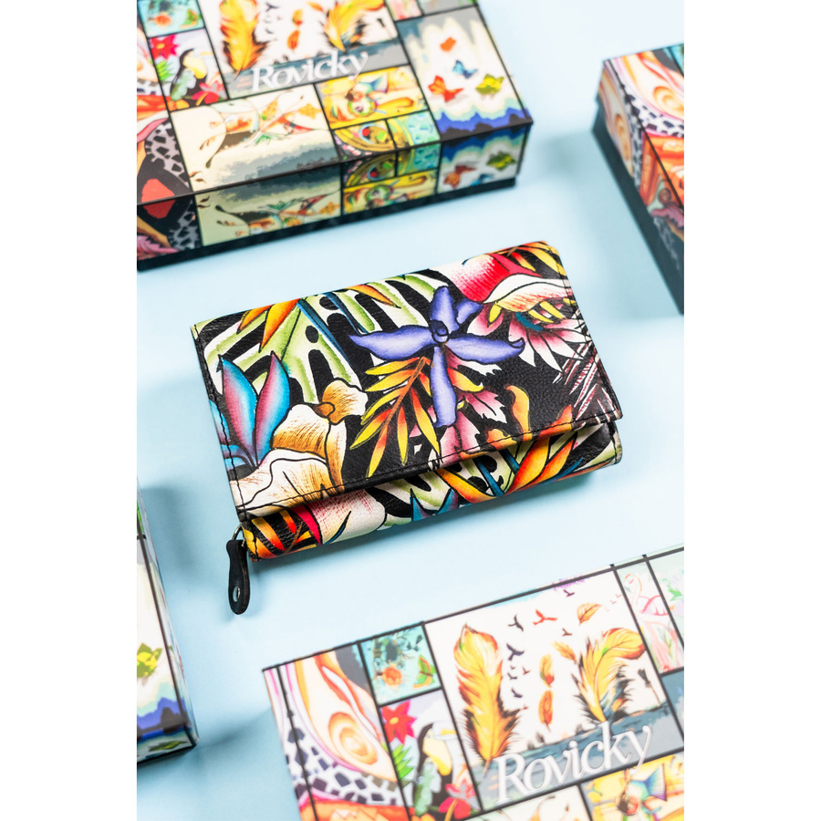 Pojemny, skórzany portfel damski na zatrzask - Rovicky