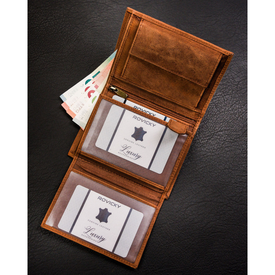 Duży, skórzany portfel męski w kolorze brązowym z tłoczeniem w kształcie konia
