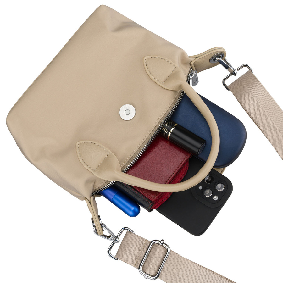 Listonoszka damska z poliestru w kolorze ecru, jednokomorowa i zamykana magnesem - Peterson