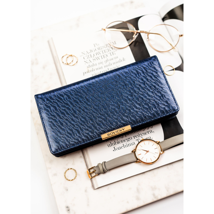 Granatowy portfel damski ze skóry ekologicznej wyposażony w system RFID - Rovicky