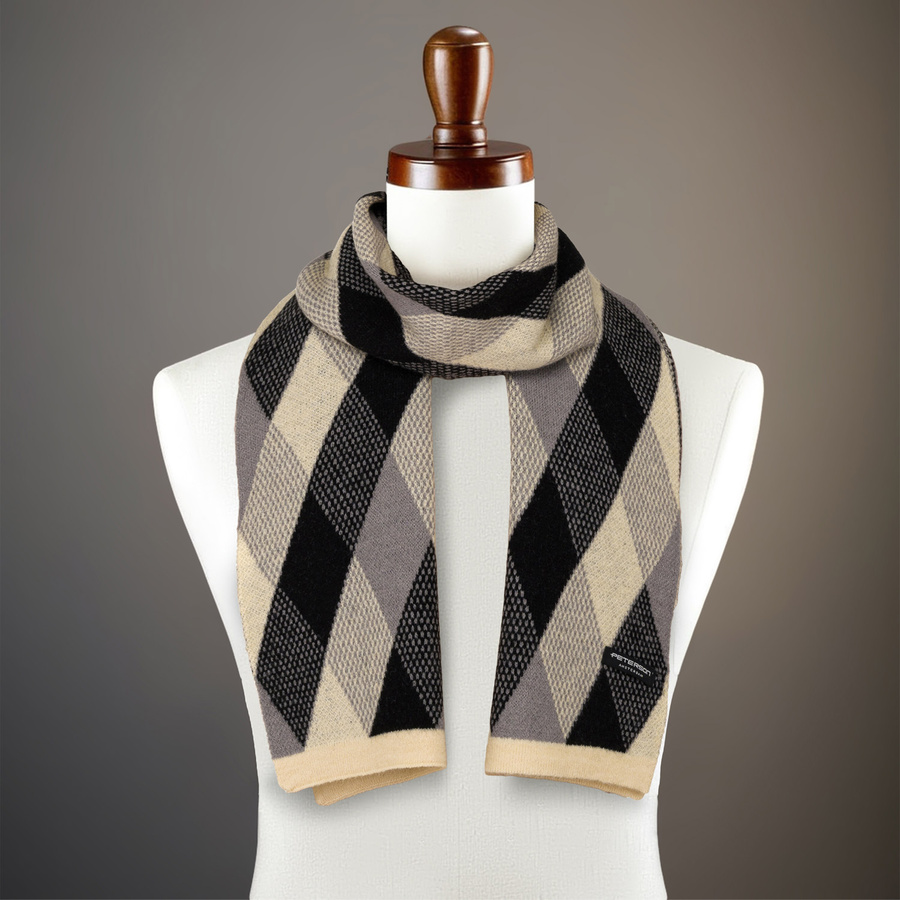 Ciepły szal męski z eleganckim wzorem w romby - Peterson