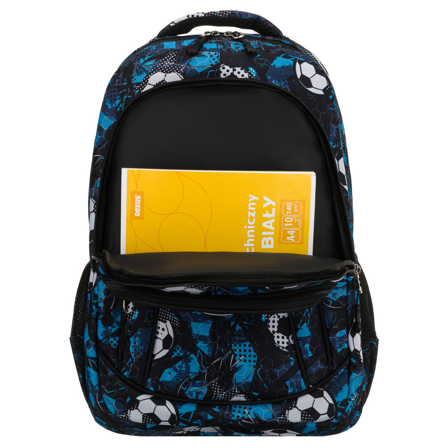 Szkolny tornister z poliestru pokryty wzorem w piłkę nożną - Peterson