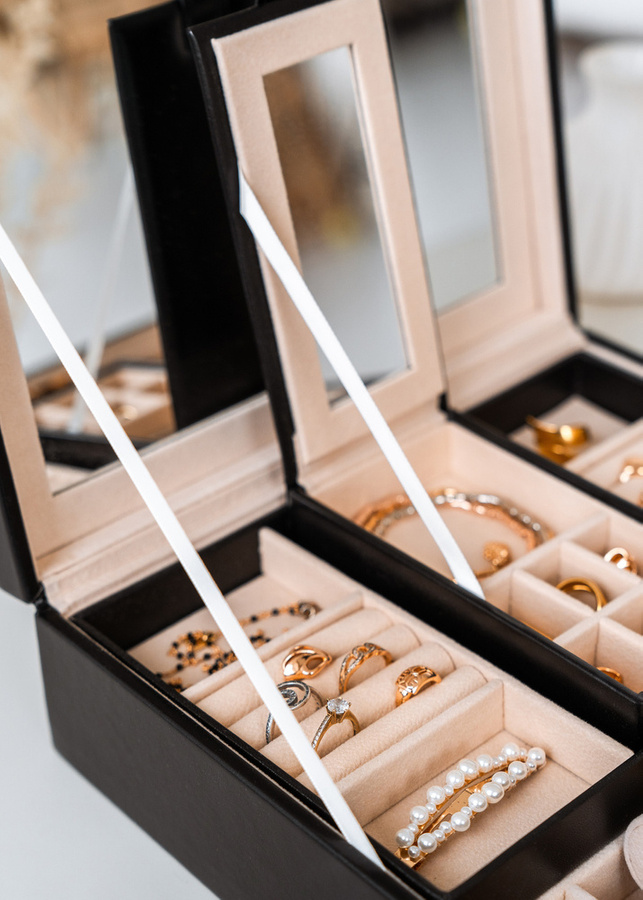 Ekskluzywna kasetka na biżuterię - Peterson