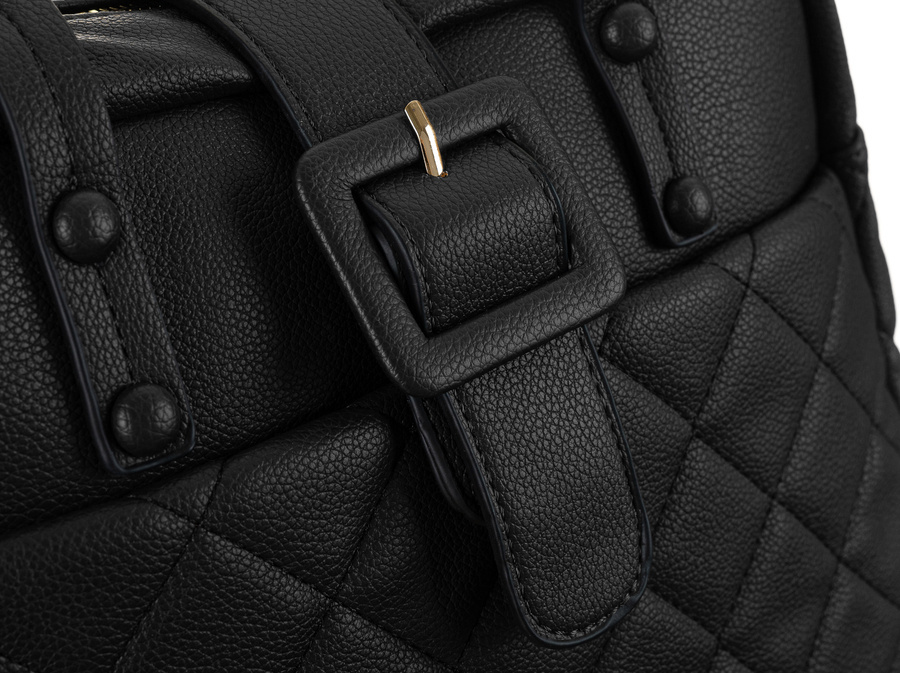 Klasyczna torebka na ramię z pikowanym wzorem - Rovicky