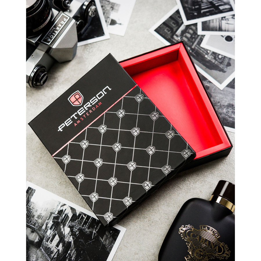 Elegancki, czarny portfel męski ze skóry naturalnej bez zapięcia zewnętrznego - Peterson