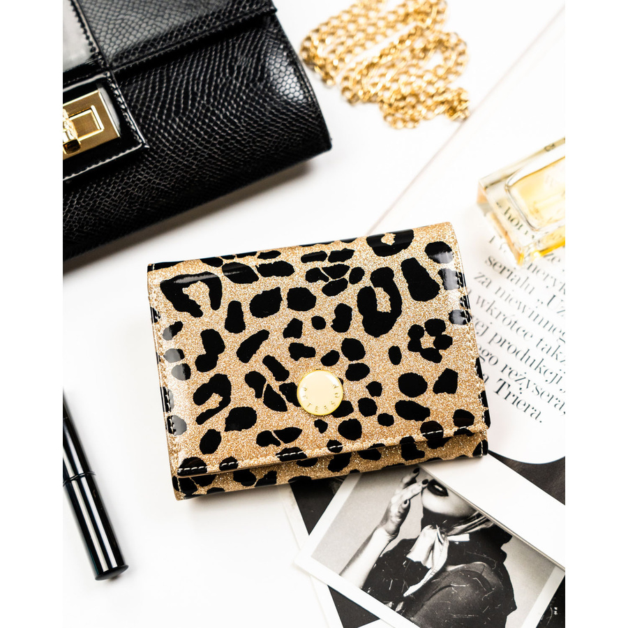 Portfel damski ze skóry ekologicznej i naturalnej w złotym kolorze w cętki - Peterson