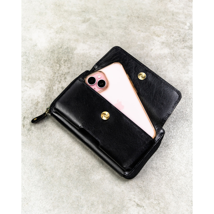 Skórzana, dwukomorowa saszetka męska w czarnym kolorze zamykana suwakiem - Rovicky