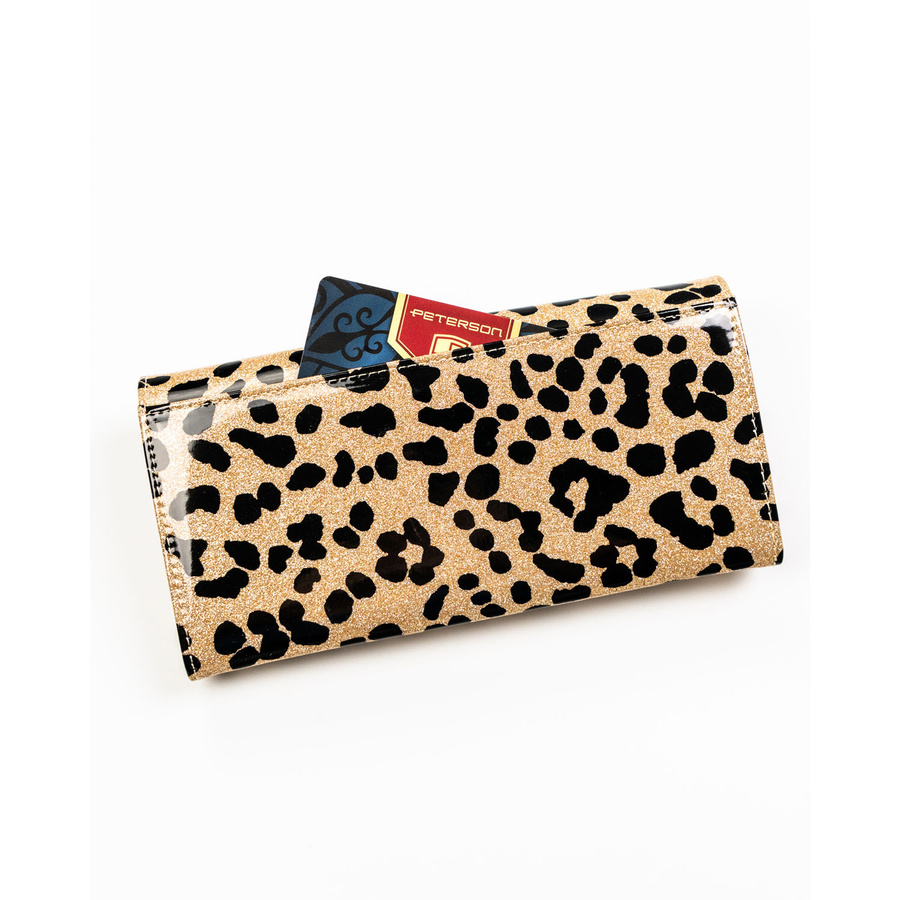 Duży portfel damski ze skóry ekologicznej i naturalnej w złotym kolorze zamykany zatrzaskiem - Peterson