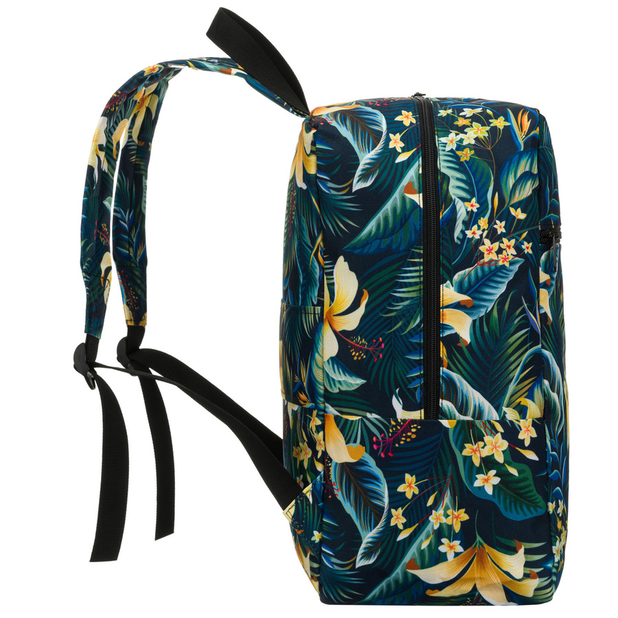 Pojemny plecak podróżny zamykany na suwak w kwiatowy wzór - Rovicky