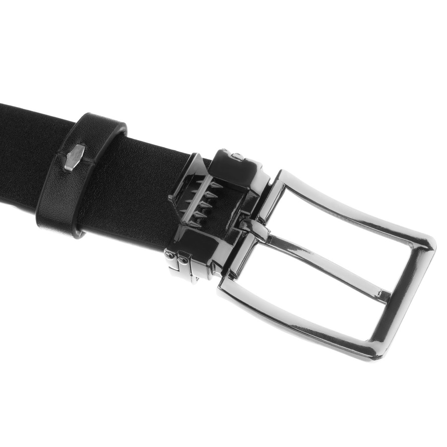 Pasek męski ze skóry ekologicznej w czarnym kolorze, zakończony srebrną, klasyczną klamrą