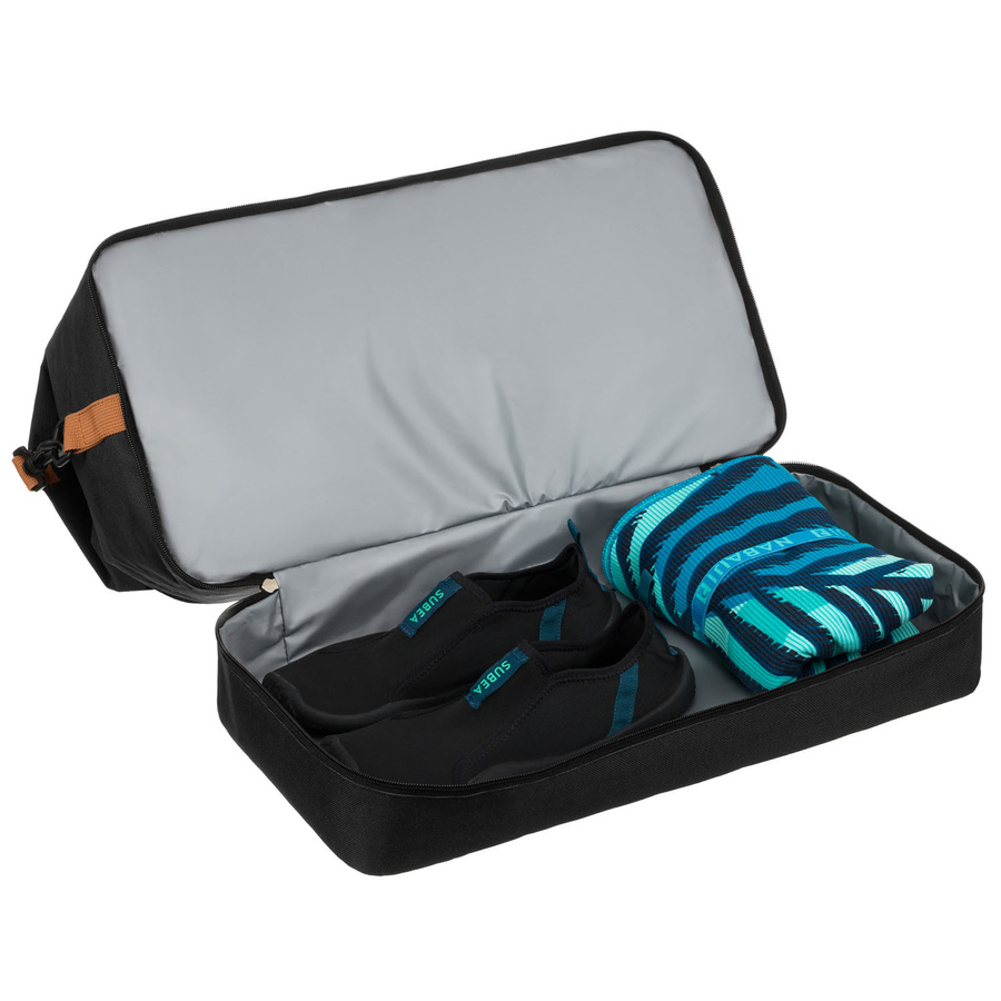 Torba podróżna z poliestru w czarnym kolorze z dopinanym paskiem na ramię - Peterson