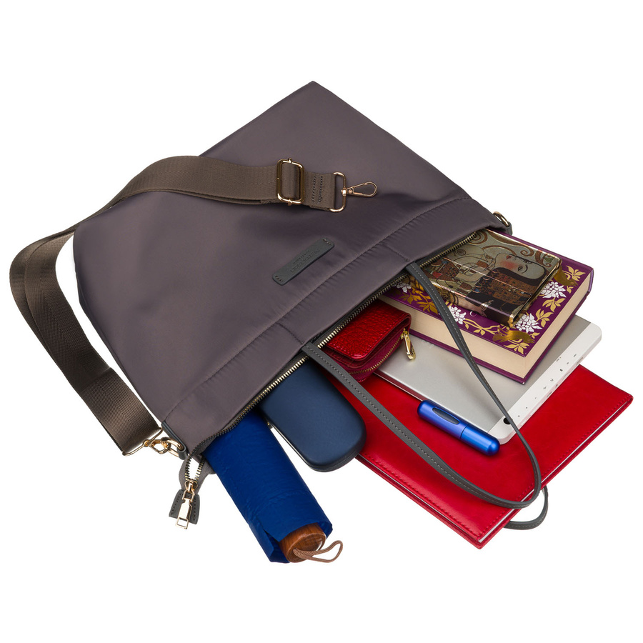 Nylonowa shopperka damska w szarym kolorze z doczepianym, regulowanym paskiem - Peterson