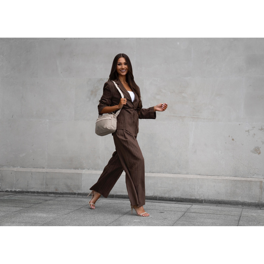 Listonoszka damska z nylonu w beżowym kolorze, jednokomorowa i zamykana suwakiem - Peterson