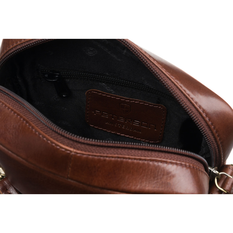 Brązowa, jednokomorowa listonoszka męska ze skóry naturalnej - Peterson