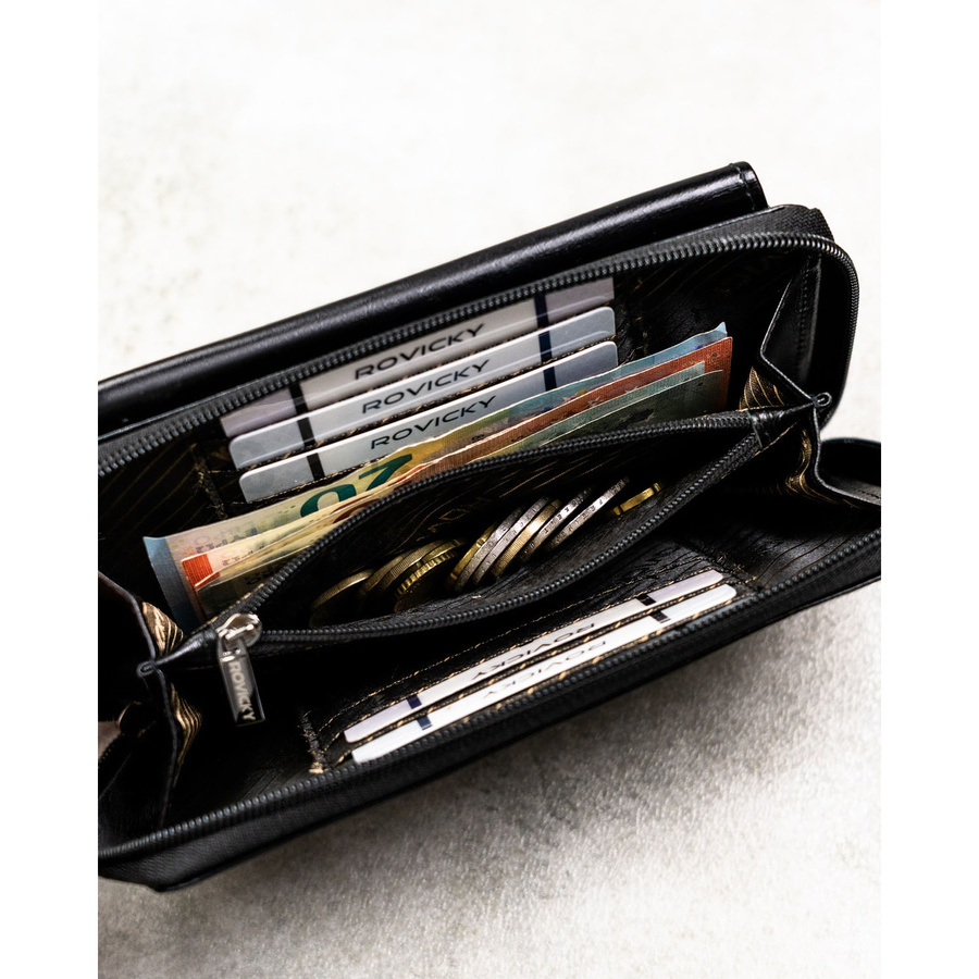 Skórzana, czarna saszetka męska z systemem RFID - Rovicky