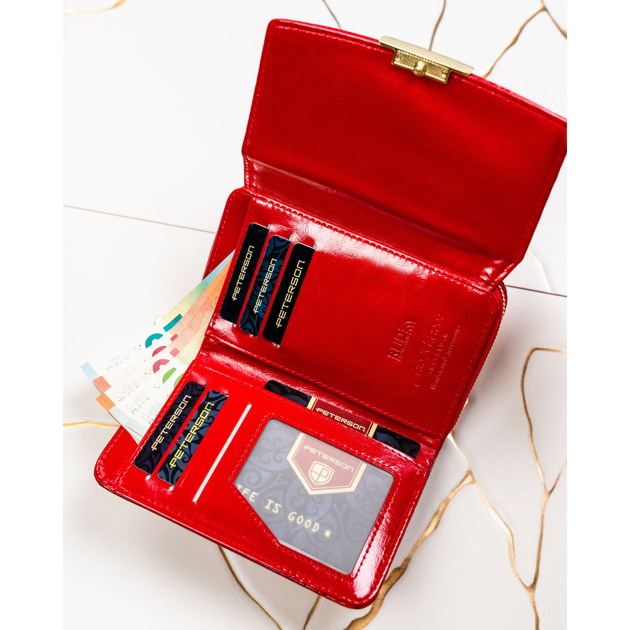 Czerwony, poziomy portfel damski ze skóry ekologicznej zamykany suwakiem i zatrzaskiem - Peterson