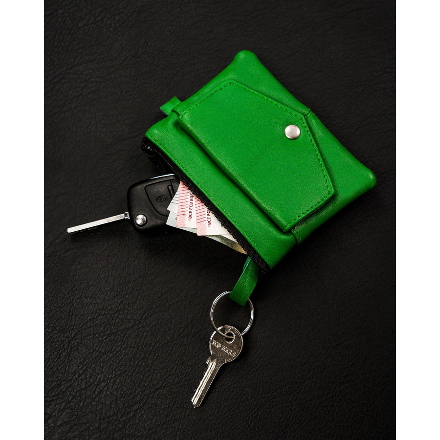 Skórzane etui na klucze w ciemno zielonym kolorze