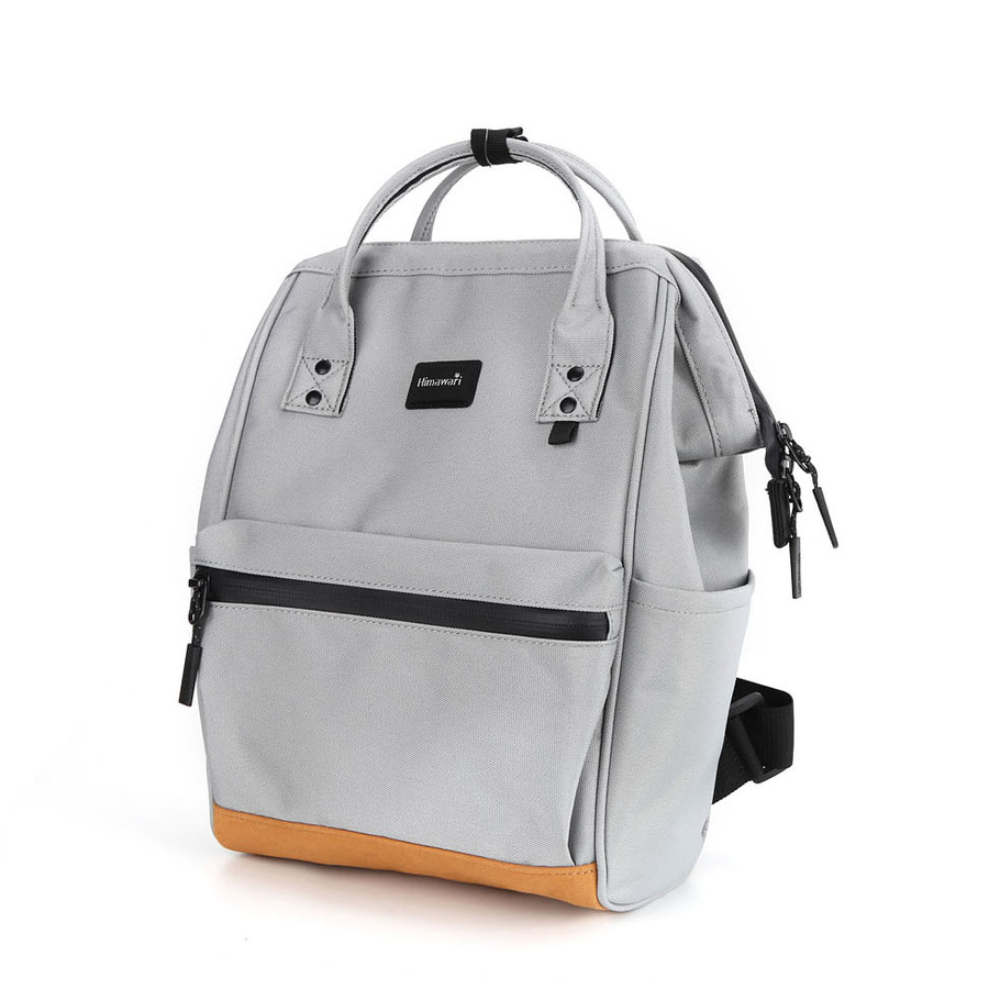 Miejski, praktyczny plecak damski w szarym kolorze z kieszenią zewnętrzną - Himawari