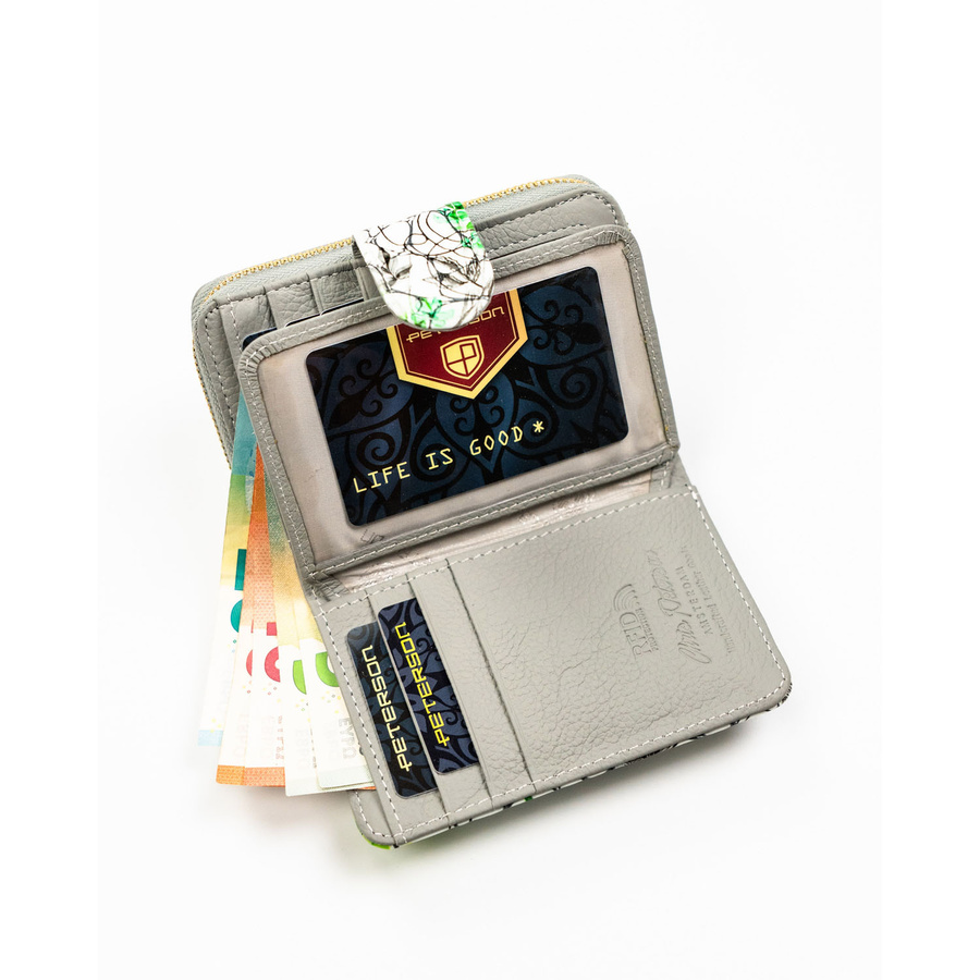 Pojemny, zielony portfel damski ze skóry naturalnej z systemem RFID - Peterson