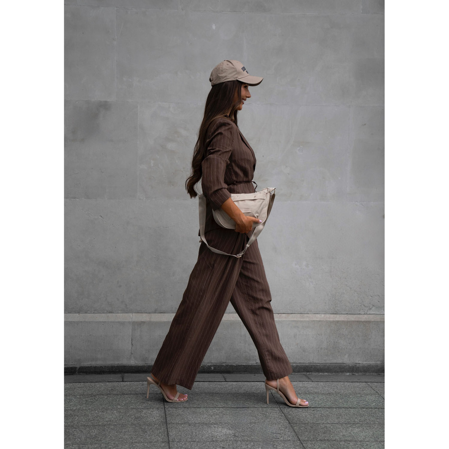 Listonoszka damska w beżowym kolorze wykonana z nylonu - Peterson