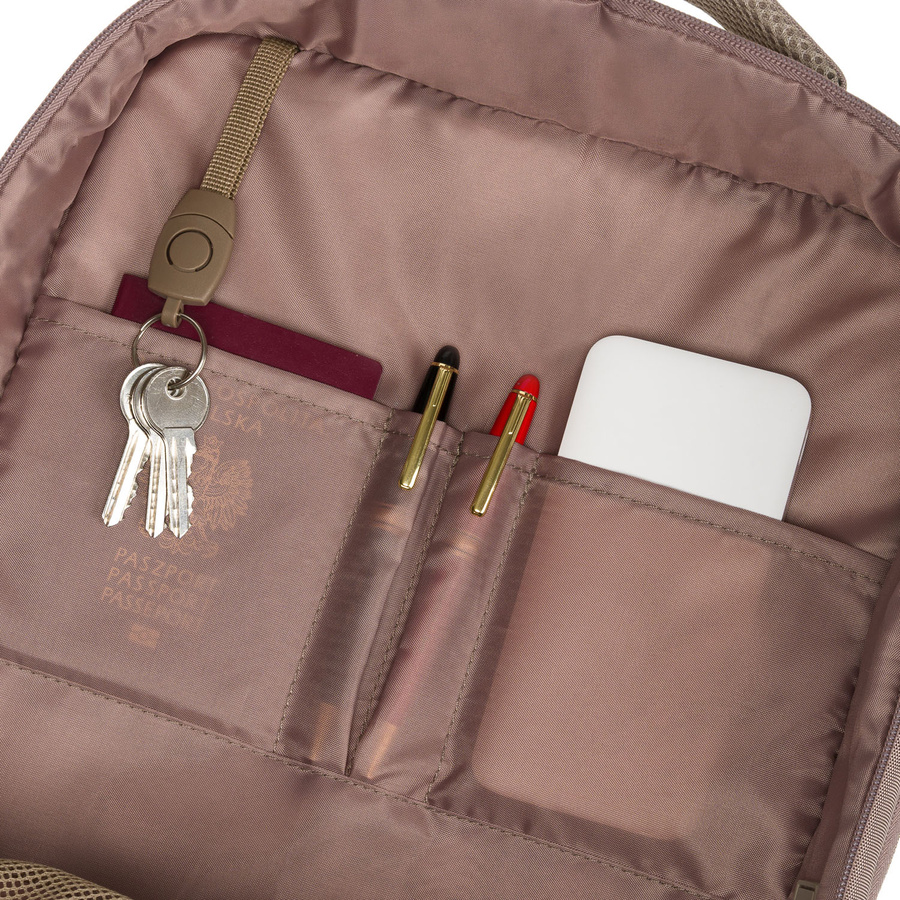 Beżowy plecak podróżny wykonany z cordury z portem USB - Peterson