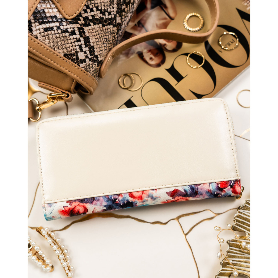 Portfel-piórnik damski w kwiaty wykonany ze skóry naturalnej i ekologicznej zamykany suwakiem - Peterson
