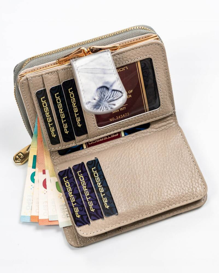 Portfel damski w orientacji pionowej ze skóry naturalnej - Peterson