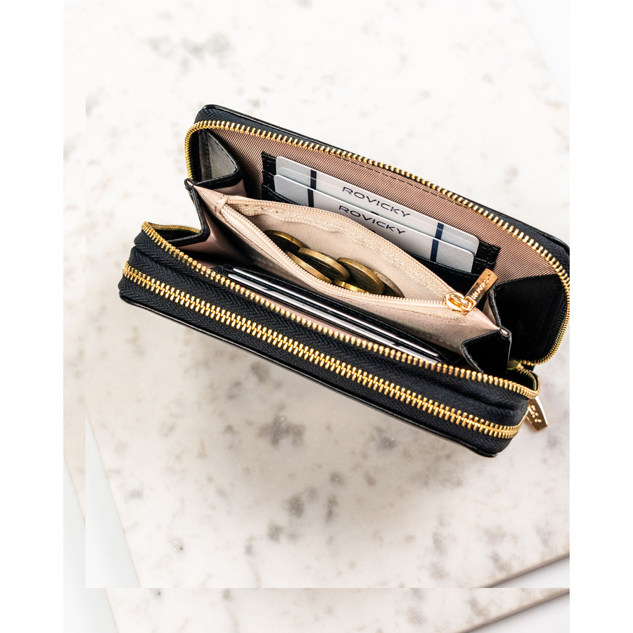 Duży, czarny portfel damski ze skóry ekologicznej zamykany suwakiem - Rovicky