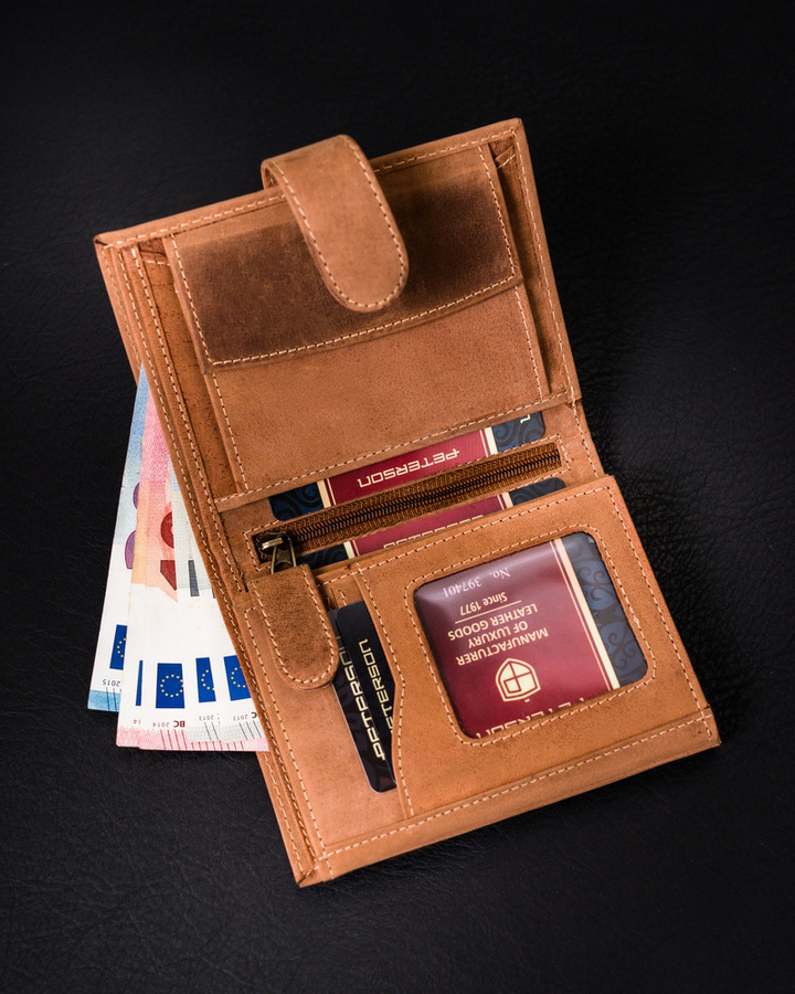 Skórzany portfel męski z zabezpieczeniem RFID Protect - Peterson