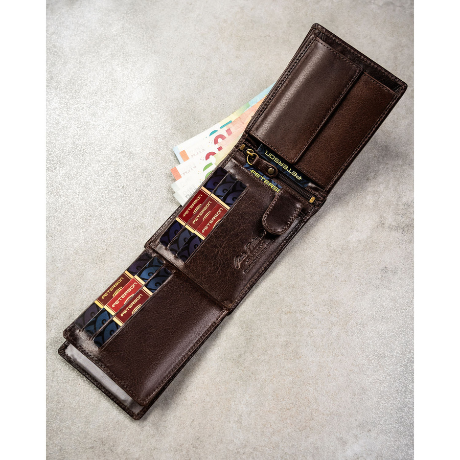 Duży portfel męski ze skóry naturalnej w brązowym kolorze wyposażony w system RFID - Peterson
