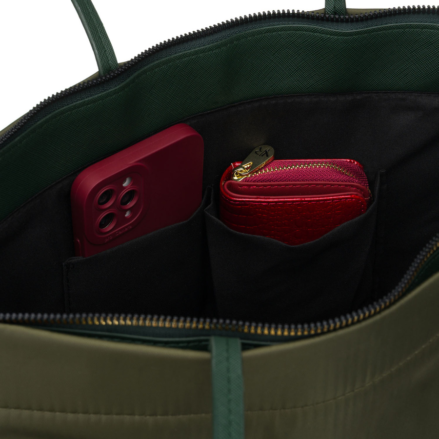 Zielona shopperka damska z nylonu, jednokomorowa z doczepianym, regulowanym paskiem - Peterson