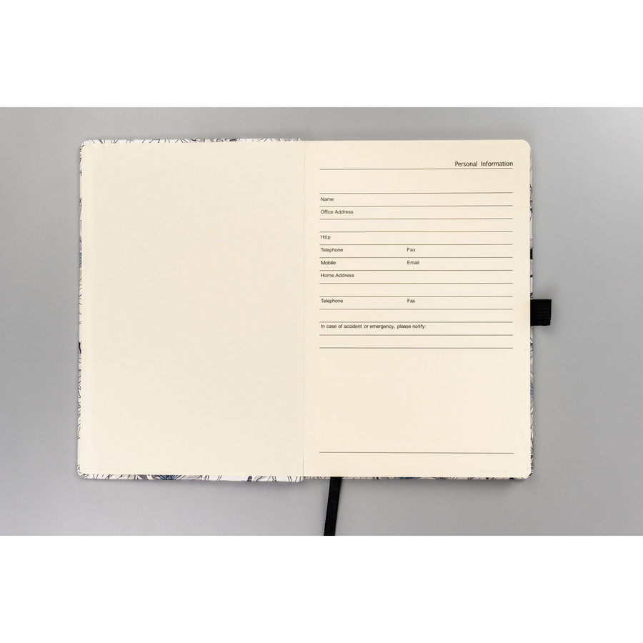 Notes A5 zadrukowany w kropki i wyposażony w gumkę zamykającą - Peterson